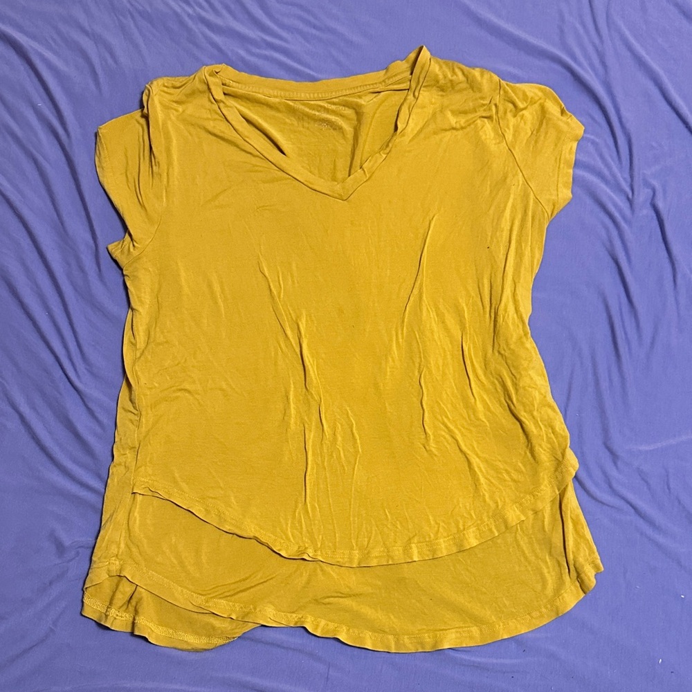 Latched Mama Yellow V-Neck Short Sleeve Top